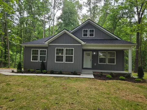 841 Lucas Rd, Dickson, TN 37055