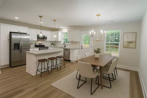 Dining - 841 Lucas Rd, Dickson, TN 37055 photo 1 of 1