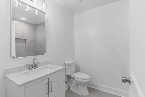 Bath - 317 Cherry St, Madison, TN 37115 photo 4 of 5