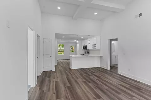 Entry Way - 317 Cherry St, Madison, TN 37115 photo 1 of 3