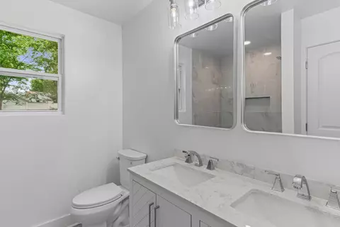 Bath - 317 Cherry St, Madison, TN 37115 photo 1 of 5
