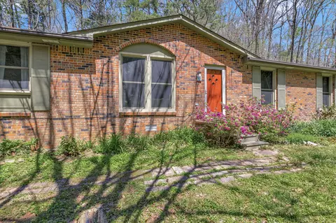 1009 Paint Pony Trl, Pegram, TN 37143