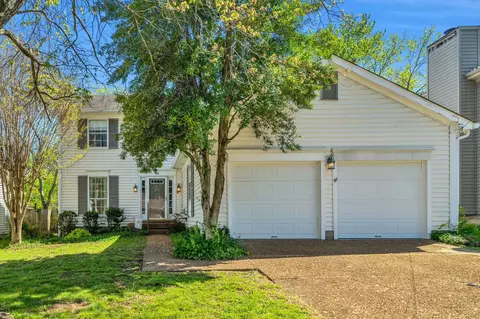 148 White Oak Way, Hendersonville, TN 37075