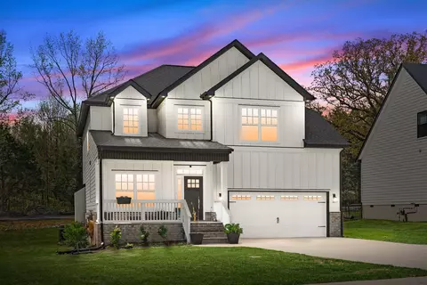852 Jersey Dr, Clarksville, TN 37043