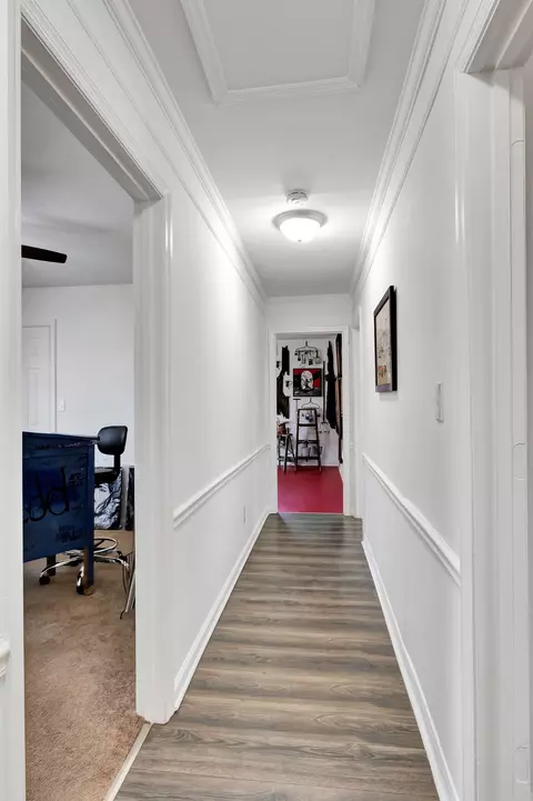 Entry Way - 2643 Monroe Floyd Rd, Decherd, TN 37324 photo 3 of 3