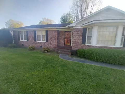 147 Chickering Rd, Jackson, TN 38305 photo 1