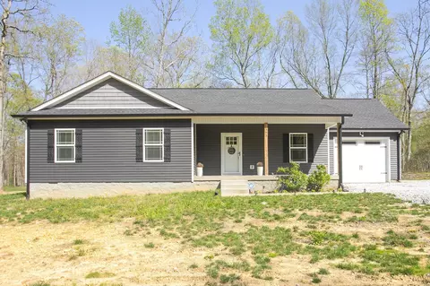 393 Mcelhiney Rd, Dickson, TN 37055