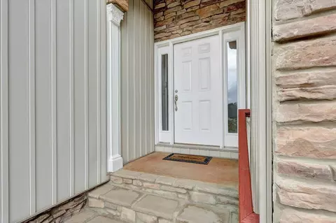 8614 Maple Valley Dr, Chattanooga, TN 37421 photo 4