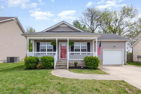 3431 Foxrun Ln, Clarksville, TN 37042