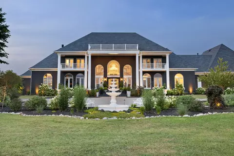7005 Beverly Ct, Christiana, TN 37037