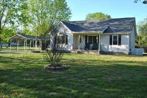 786 E Jefferson Pike, Murfreesboro, TN 37130