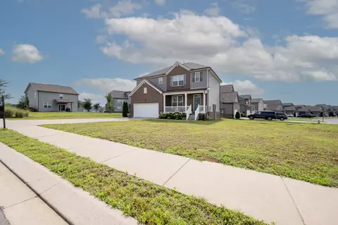 4302 Fieldcrest Dr, Murfreesboro, TN 37128 photo 3
