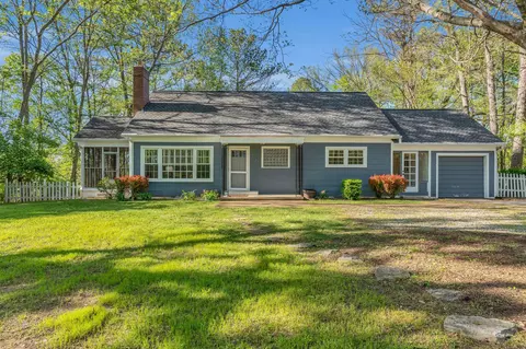 1064 Manning Hts, Clarksville, TN 37040
