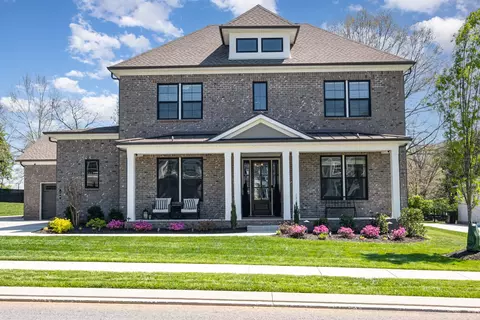 106 Willow Bend Dr, Hendersonville, TN 37075