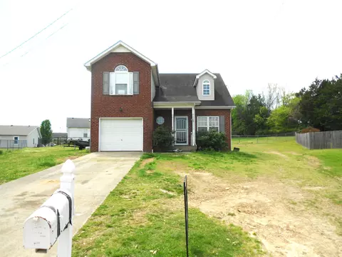 707 Fruitland Ct, La Vergne, TN 37086