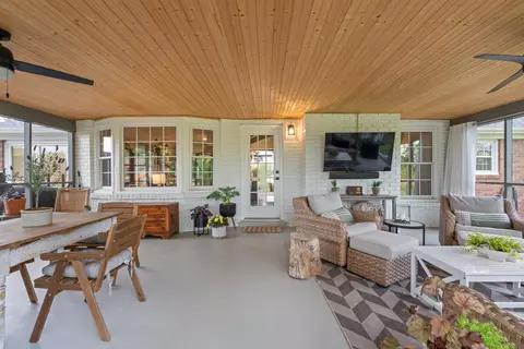 2101 Dilton Mankin Rd, Murfreesboro, TN 37127
