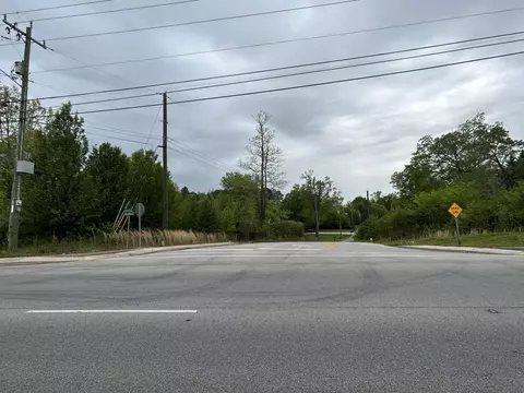 8494 E Brainerd Rd, Chattanooga, TN 37421 photo 2