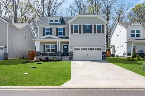 1470 Cotillion Dr, Murfreesboro, TN 37128