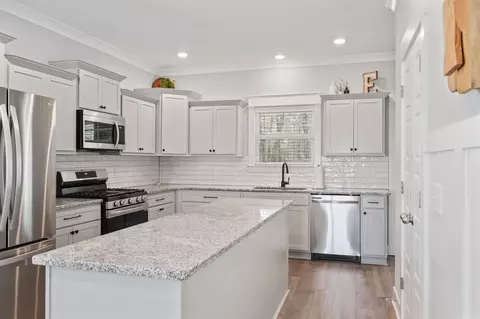 Kitchen - 1470 Cotillion Dr, Murfreesboro, TN 37128 photo 1 of 3