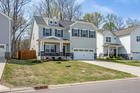 Exterior - 1470 Cotillion Dr, Murfreesboro, TN 37128 photo 12 of 13