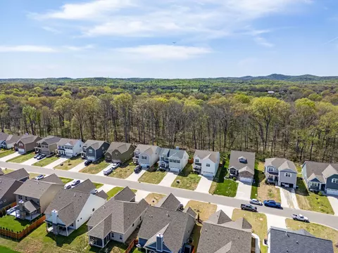View/Area - 1470 Cotillion Dr, Murfreesboro, TN 37128 photo 1 of 13