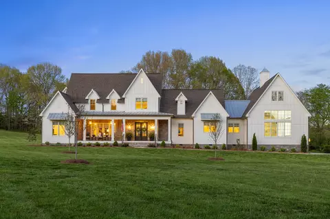 4000 Grace Creek Valley Ln, Thompsons Station, TN 37179