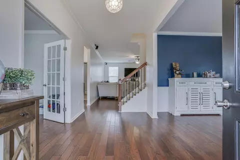 Entry Way - 710 Crestmark Dr, Mount Juliet, TN 37122 photo 1 of 6