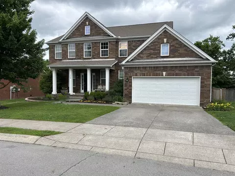 710 Crestmark Dr, Mount Juliet, TN 37122