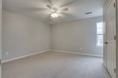 Bedroom - 710 Crestmark Dr, Mount Juliet, TN 37122 photo 6 of 12