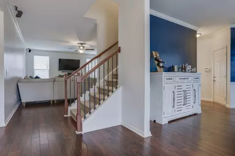 Entry Way - 710 Crestmark Dr, Mount Juliet, TN 37122 photo 4 of 6