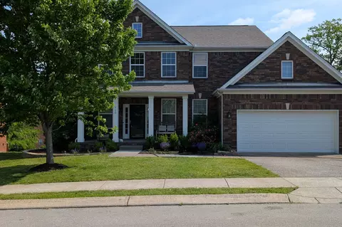 Exterior - 710 Crestmark Dr, Mount Juliet, TN 37122 photo 3 of 8