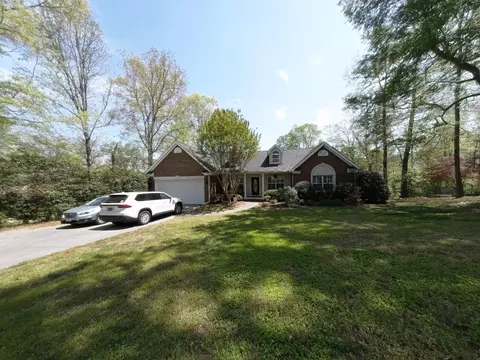 3209 Cross Roads Dr, Rocky Face, GA 30740
