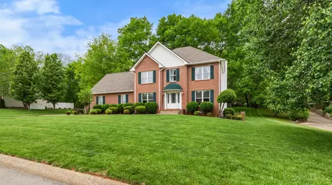 1820 Springs Inn Rd, Clarksville, TN 37043
