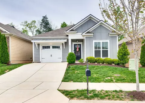 2617 Conti Dr, Columbia, TN 38401