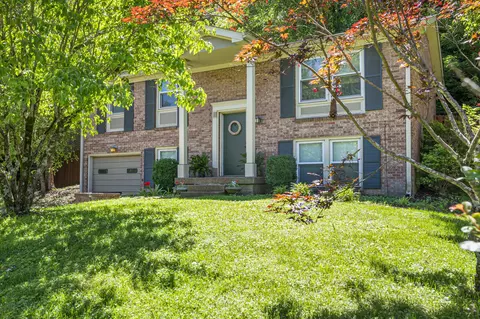 553 Holt Valley Rd, Nashville, TN 37221