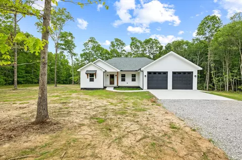 305 Georgee Rd, Jamestown, TN 38556