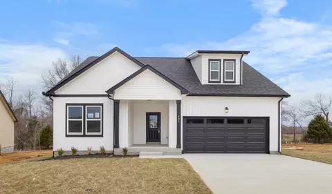 484 Herman Dr, Clarksville, TN 37042
