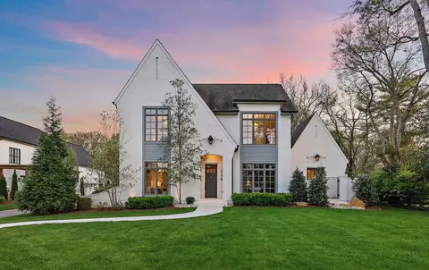 1027 Battery Ln # B, Nashville, TN 37220