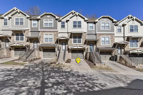 1068 Woodbury Falls Dr, Nashville, TN 37221