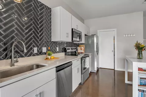 1900 12th Ave S #219, Nashville, TN 37203