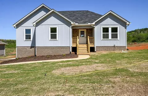 564 County Road 213, Athens, TN 37303
