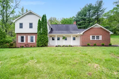 1702 Williamson Rd, Goodlettsville, TN 37072