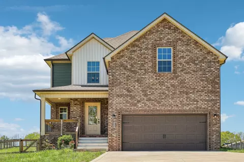4048 Chapel Hill Rd, Clarksville, TN 37040