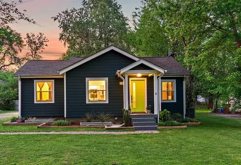 2817 Surrey Rd, Nashville, TN 37214