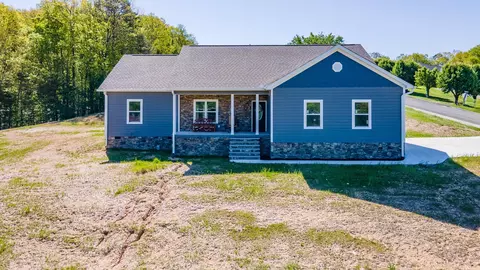 83 Fox Run Dr, Dunlap, TN 37327