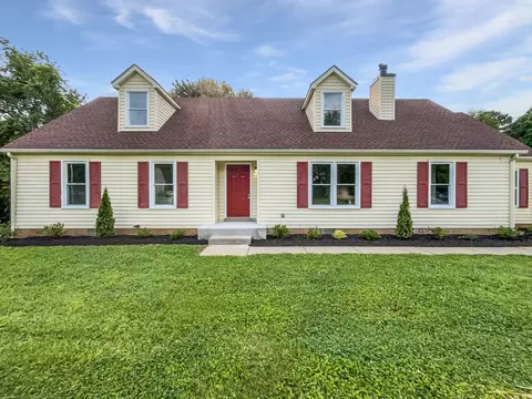 478 Deerfield Dr, Murfreesboro, TN 37129