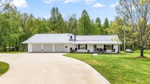 129 Farrar Hill Cemetery Rd, Manchester, TN 37355