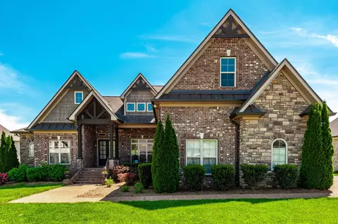 1029 Brighton Ln, Gallatin, TN 37066