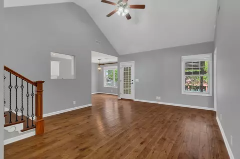 213 Brandywine Ln, Springfield, TN 37172 photo 3