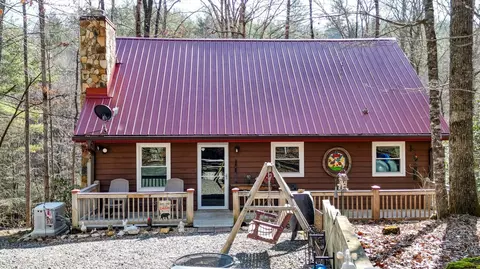 57 Mangums Trl, Blue Ridge, GA 30513